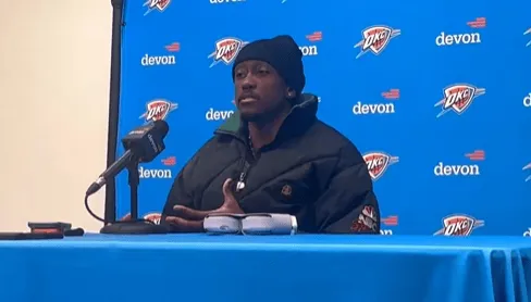 杰威谈对阵马刺：无论输赢，与他们交锋总能让我们变得更好